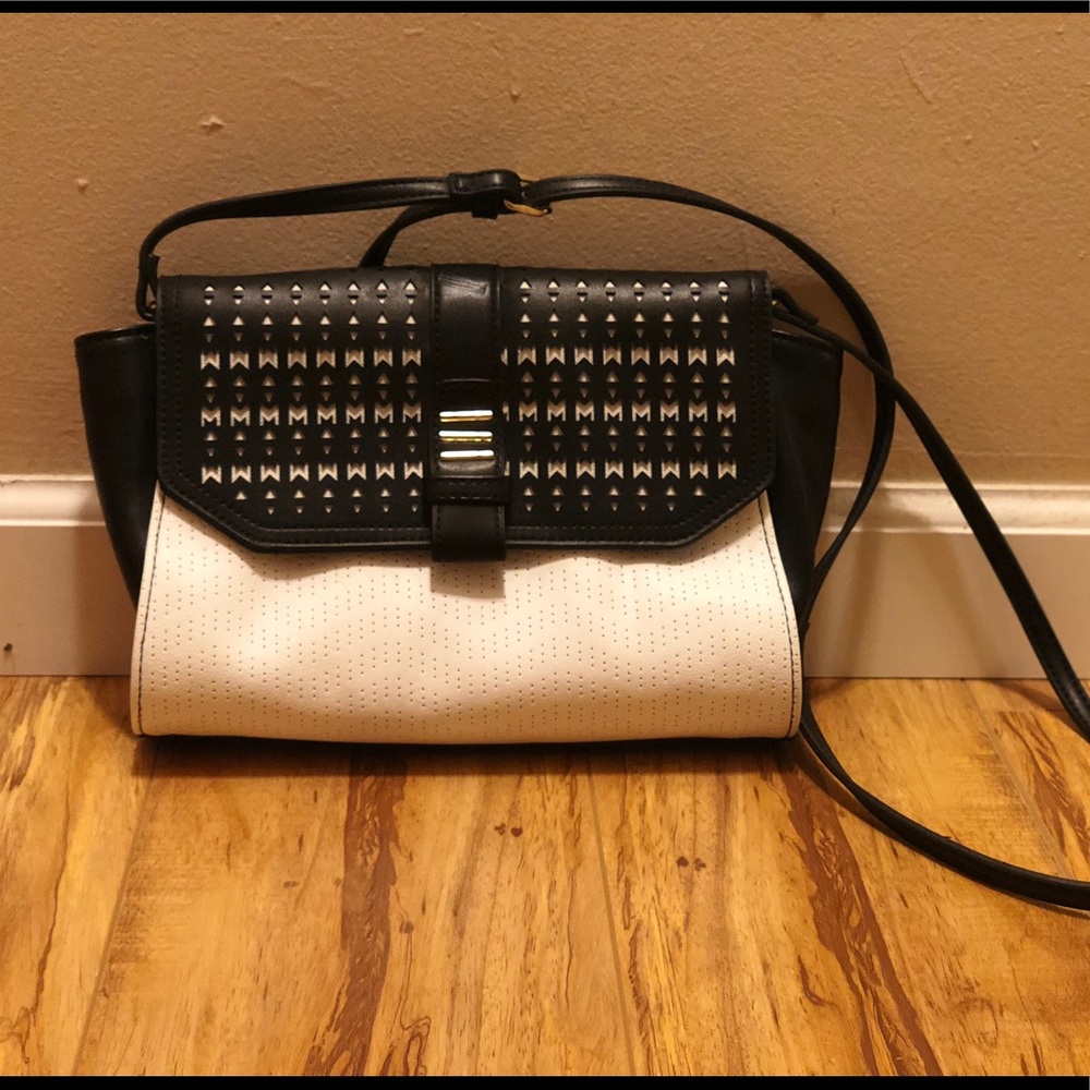 Danielle Nicole black and white purse